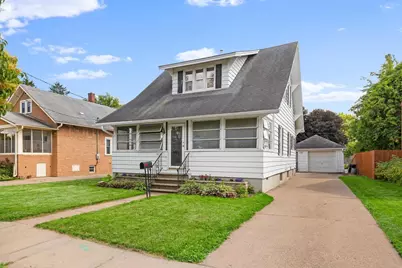 1017 Fourth Avenue, Stevens Point, WI 54481 - Photo 1