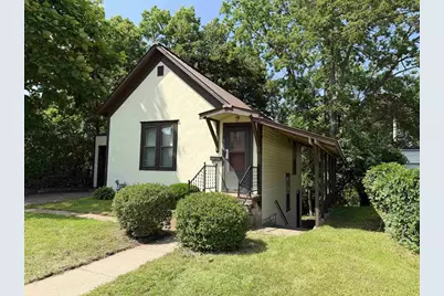 862 E Grand Avenue, Eau Claire, WI 54701 - Photo 1