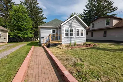 1209 S Chestnut Avenue, Marshfield, WI 54449 - Photo 1