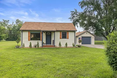 2570 Washington Avenue, Plover, WI 54467 - Photo 1