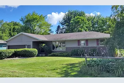 1701 N Palmetto Avenue, Marshfield, WI 54449 - Photo 1