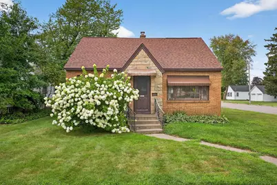 1010 11th Street South, Wisconsin Rapids, WI 54494 - Photo 1