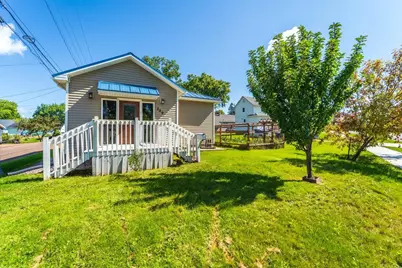 309 E 14th Street, Marshfield, WI 54449 - Photo 1