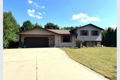 4040 Lindstrom Lane, Stevens Point, WI 54482 - Photo 1