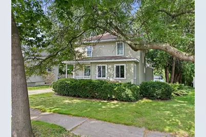 910 S Cedar Avenue, Marshfield, WI 54449 - Photo 1