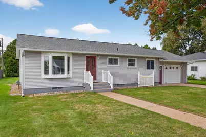 910 16th Street South, Wisconsin Rapids, WI 54494 - Photo 1