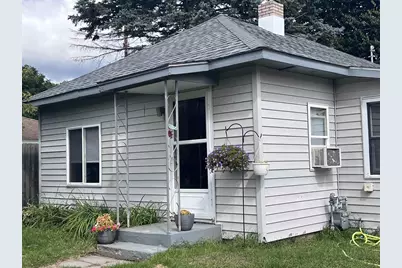 907 N 9th Avenue, Wausau, WI 54401 - Photo 1