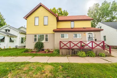 913 S 8th Avenue, Wausau, WI 54401 - Photo 1