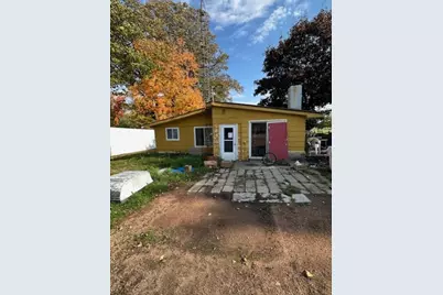 105 N Elm Avenue, Marshfield, WI 54449 - Photo 1