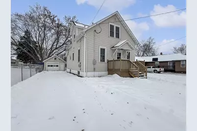 204 N Hinman Avenue, Marshfield, WI 54449 - Photo 1