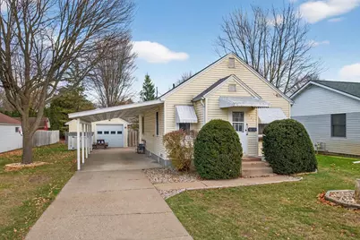 921 16th Street South, Wisconsin Rapids, WI 54494 - Photo 1