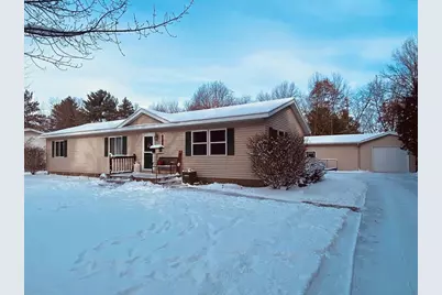 920 Forest Lake Drive, Plover, WI 54467 - Photo 1
