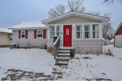 1119 N 9th Avenue, Wausau, WI 54401 - Photo 1