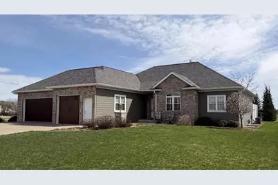 1540 E 20th Street, Marshfield, WI 54449 - Photo 1