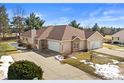 4621 Ridgeview Court, Wisconsin Rapids, WI 54494 - Photo 1
