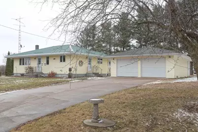 327 S 4th Street, Dorchester, WI 54425 - Photo 1
