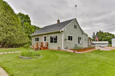 406 Flint Avenue, Mattoon, WI 54450 - Photo 1