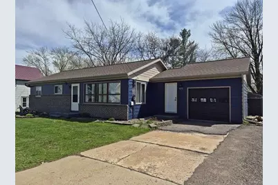 820 Western Street, Marshfield, WI 54449 - Photo 1