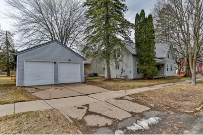 300 E 9th Street, Marshfield, WI 54449 - Photo 1