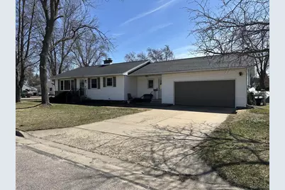 1140 Dewey Street, Wisconsin Rapids, WI 54494 - Photo 1