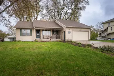 2040 N 1st Street, Wisconsin Rapids, WI 54494 - Photo 1