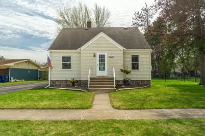 1211 3rd Avenue, Antigo, WI 54409 - Photo 1