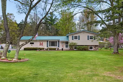 5010 Auburn Avenue, Wisconsin Rapids, WI 54494 - Photo 1