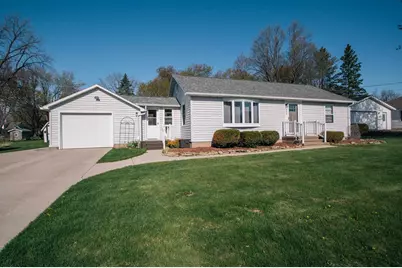206 S State Avenue, Marshfield, WI 54449 - Photo 1