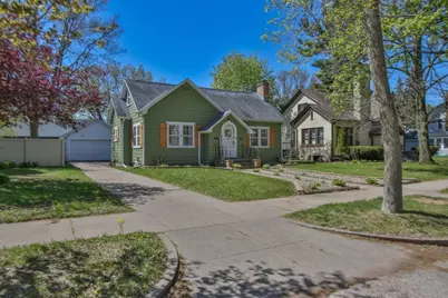 417 Ruder Street, Wausau, WI 54403 - Photo 1