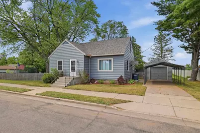 721 Grove Avenue, Wisconsin Rapids, WI 54494 - Photo 1