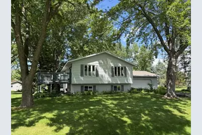 406 Evergreen Avenue, Marshfield, WI 54449 - Photo 1