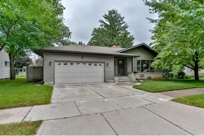 2619 Oakwood Boulevard, Wausau, WI 54403 - Photo 1