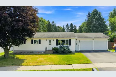 305 N Cherry Avenue, Marshfield, WI 54449 - Photo 1
