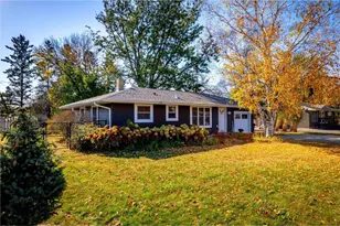 176 E Pomeroy St, River Falls, WI 54022 - Photo 1