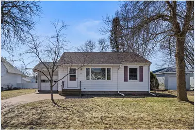 127 E Grant Avenue, Eau Claire, WI 54701 - Photo 1