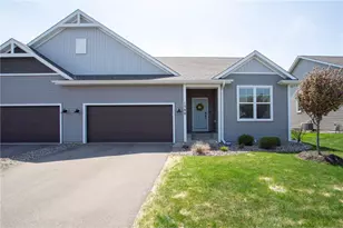 1588 Southpoint Dr, Hudson, WI 54016 - Photo 1