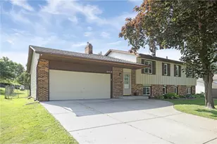 6919 Idsen Ave, Cottage Grove, MN 55016 - Photo 1