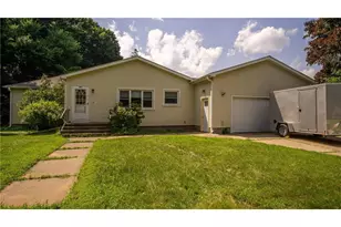 507 15th St, Menomonie, WI 54751 - Photo 1