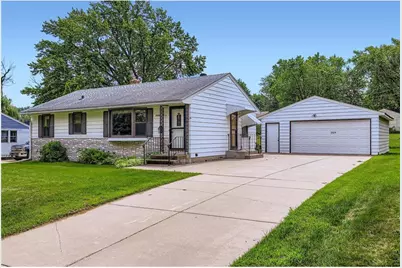 2524 Mayer Lane, Saint Paul, MN 55119 - Photo 1