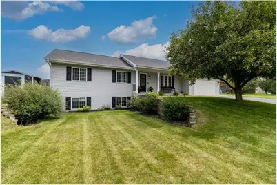 521 15th Avenue, Baldwin, WI 54002 - Photo 1