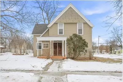 102 N 4th Street, River Falls, WI 54022 - Photo 1