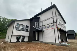 248 Dakota Ave, Roberts, WI 54023 - Photo 1