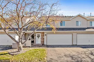7813 Hemingway Ave, Cottage Grove, MN 55016 - Photo 1
