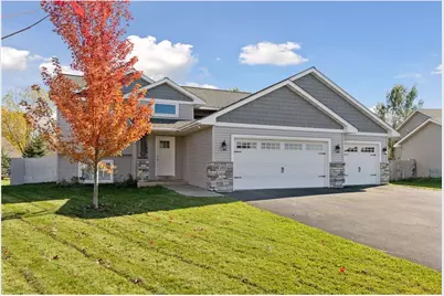 1050 Pheasant Run, New Richmond, WI 54017 - Photo 1