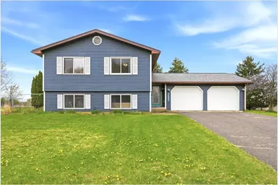 1441 Hallewood Boulevard, New Richmond, WI 54017 - Photo 1