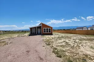 772 7th St, Penrose, CO 81240 - Photo 1