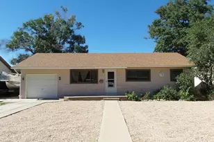 2025 Ridgewood Ln, Pueblo, CO 81005 - Photo 1