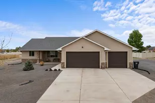 914 S Rosa Linda Dr, Pueblo West, CO 81007 - Photo 1