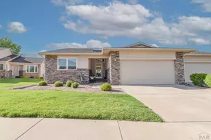 1925 Kingsroyal Blvd, Pueblo, CO 81005 - Photo 1