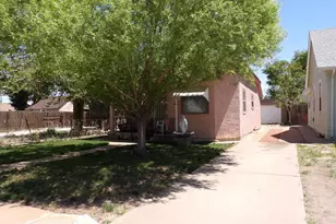 1724 E Abriendo Ave, Pueblo, CO 81004 - Photo 1